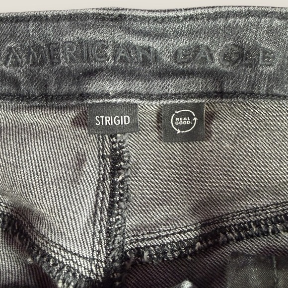 American Eagle Strigid Mom Jeans Women's Size 8 X-Long Black High Rise Denim - Picture 2 of 7